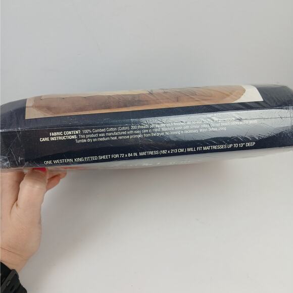 Ralph Lauren VTG Western KING Danielle Floral Red Fitted Sheet 200 Cotton NIP - Picture 4 of 6